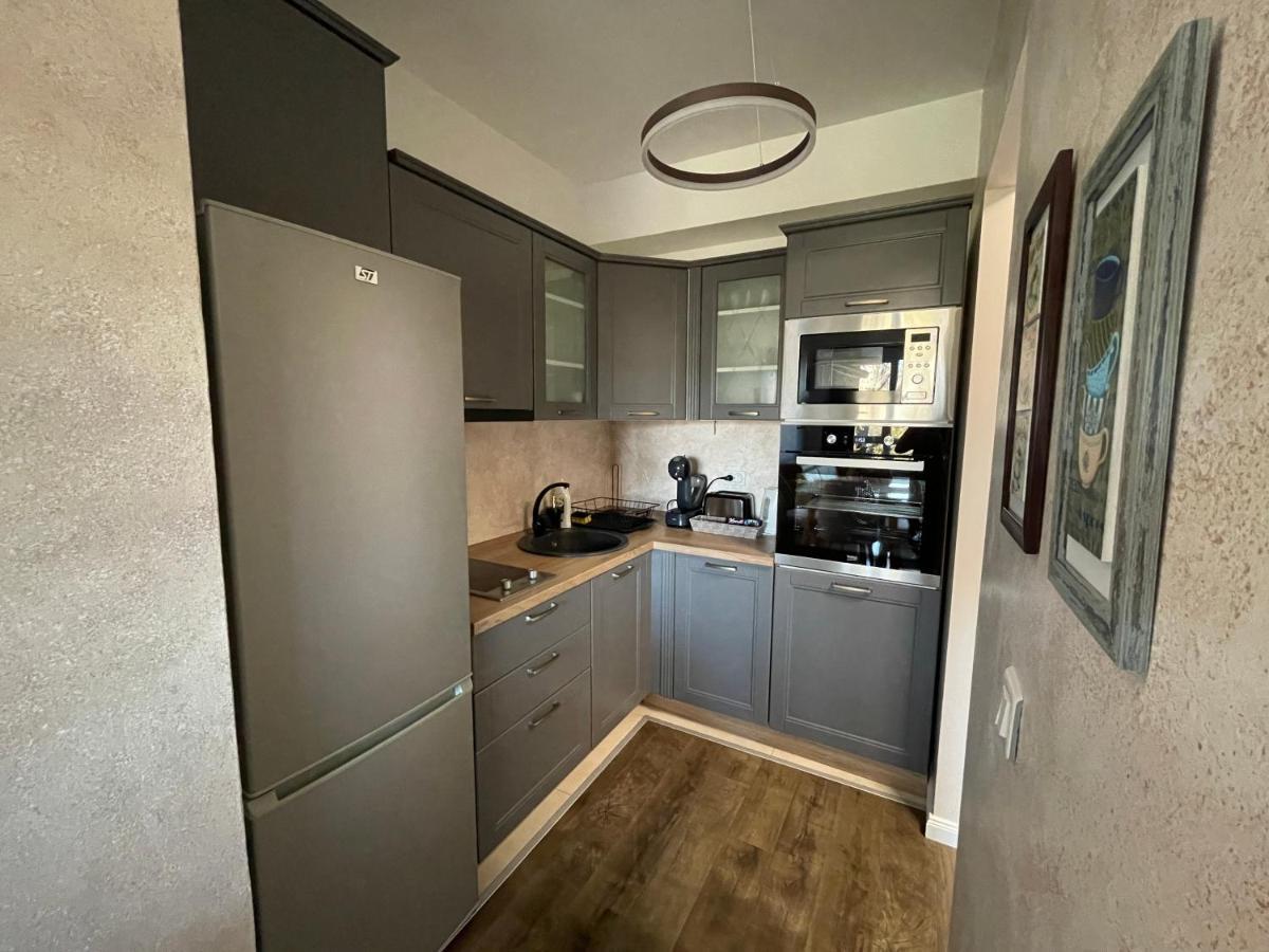 Roosevelt Apartment Скопие Екстериор снимка